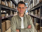 Wie tickt der schwedische M&ouml;belgigant wirklich? Reporter Stefan Uhl verbringt 24 Stunden in einem Berliner IKEA und blickt hinter die Kulissen der Kultmarke.