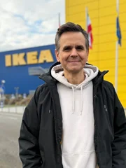 Wie tickt der schwedische M&ouml;belgigant wirklich? Reporter Stefan Uhl verbringt 24 Stunden in einem Berliner IKEA und blickt hinter die Kulissen der Kultmarke.