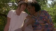 Monica (Roma Downey), Tess (Della Reese)
