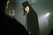 Im Kampf gegen den autorit&auml;ren Staat: der maskierte Freiheitsk&auml;mpfer Vendetta (Hugo Weaving) ...