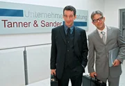 Wollen hoch hinaus: Max (Heio von Stetten, li.) und sein Partner Robert (Florian Fitz).
