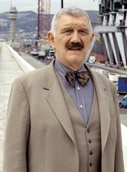 Karl-Heinz von Hassel als Tatort-Kommissar Brinkmann.