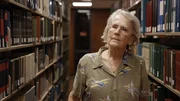 Die Forscherin Kathryn "KT" Budde-Jones in der Bibliothek der University of Hawaiʻi, wo sie Dokumente über einen japanischen Piloten gefunden hat, der nach dem Angriff auf Pearl Harbor auf einer Privatinsel in Hawaiʻi eine Bruchlandung hinlegte. Die Forscherin Kathryn "KT" Budde-Jones in der Bibliothek der University of Hawaiʻi, wo sie Dokumente über einen japanischen Piloten gefunden hat, der nach dem Angriff auf Pearl Harbor auf einer Privatinsel in Hawaiʻi eine Bruchlandung hinlegte.