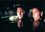 Christian Slater (Links), Minnie Driver (Rechts)