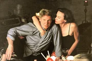 Harrison Ford (Sgt. Joe Gavilan), Lena Olin (Ruby).