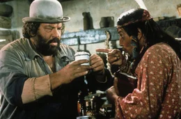 Als vermeintlicher Wunderdoktor lehrt Buddy (Bud Spencer, l.) den Bewohnern eines Wildwest-St&auml;dtchens das F&uuml;rchten.