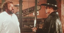 Buddy (Bud Spencer, l.) ist von den Drohungen Colorado Slims (Riccardo Pizzuti, r.) eher gelangweilt ...