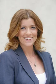 Fiona Coors (Cornelia Kepplinger).