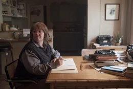 Lee Israel (Melissa McCarthy)