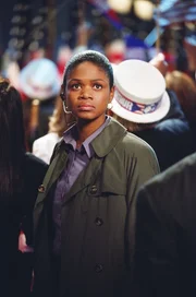 Nur Rosie (Kimberly Elise) glaubt Ben ...