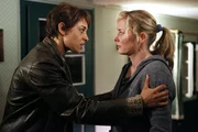 Edita Malovcic (Manu), Silke Bodenbender (Charly).