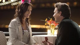 (v.l.n.r.) Violet Barnes (Emily Blunt); Tom Solomon (Jason Segel)