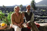 v.li.: Ren&eacute; (Justus von Dohn&aacute;nyi), Stephan (Christoph Maria Herbst).