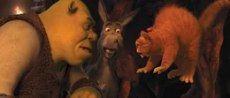 Shrek (l.), Esel (m.) und der gestiefelte Kater (r.)  +++ Die Verwendung des sendungsbezogenen Materials ist nur mit dem Hinweis und Verlinkung auf RTL+ gestattet. +++