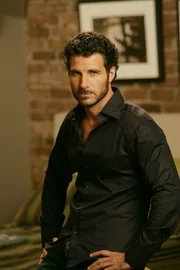 Frankie Mala (Ed Quinn) Frankie Mala (Ed Quinn)
