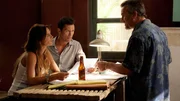(V.l.) Fiona Glenanne (Gabrielle Anwar), Sam Axe (Bruce Campbell) und Michael Weston (Jeffrey Donovan) wollen verhindern, dass eine Chemiewaffe in die falschen H&auml;nde ger&auml;t.