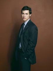 John Francis Daley als Dr. Lance Sweets.