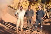 Dirt Dogs: Vern Strange, Leon Marsh, Jake Larsen, Marko Smith (wife Donna, son Jackson), Jacob Bjerregaard Thau & Goldzilla - Aussie Gold Hunters 2 - Photograph by David Dare Parker