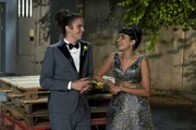Connor (Miles Robbins), Kayla (Geraldine Viswanathan)