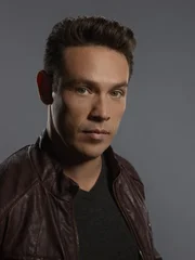 Detective Dan Espinoza (Kevin Alejandro)