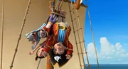 So hat sich das K&auml;pt&rsquo;n Sharky nicht vorgestellt. Gemeinsam mit seinen Freunden und seiner Crew wurde er gefangen genommen und h&auml;ngt kopf&uuml;ber am Mast seines eigenen Schiffes.