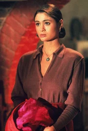 Die h&uuml;bsche Tibetanerin Kee Nang (Charlotte Lewis) braucht Hilfe: Finstere M&auml;chte haben das mit magischen Kr&auml;ften begabte "Goldene Kind" entf&uuml;hrt, um das Gute in der Welt auszul&ouml;schen ...