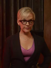 (1. Staffel) - Als Psychotherapeutin des Höllenfürsten hat es Linda Martin (Rachael Harris) nicht immer einfach. Vor allem die Tatsache, dass er fast jeden Menschen mit seinen übernatürlichen Fähigkeiten beeinflussen kann, wird teilweile zu einem echten Problem ... (1. Staffel) - Als Psychotherapeutin des Höllenfürsten hat es Linda Martin (Rachael Harris) nicht immer einfach. Vor allem die Tatsache, dass er fast jeden Menschen mit seinen übernatürlichen Fähigkeiten beeinflussen kann, wird teilweile zu einem echten Problem ...