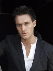 (2. Staffel) - Wayne Rigsby (Owain Yeoman) arbeitet bei einer Spezialeinheit, die von Teresa Lisbon geleitet wird ...