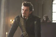 Ungl&uuml;cklicherweise fallen dem Herzogvon Buckingham (Orlando Bloom) da Vincis Pl&auml;ne f&uuml;r ein Luftschiff in die H&auml;nde ...