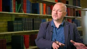 Prof. Dr. Karsten Laudien, Ethiker mit Lehrstuhl an der Evangelischen Hochschule in Berlin, erforscht seit mehreren Jahren die Geschichte der Kinderheime in der DDR. Im Rahmen dieser Forschung betrachtet er auch die Wochenkrippen in der DDR.