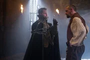 Auch Cagliostro (Til Schweiger, l.) muss erfahren, dass man sich nicht mit einem Musketier anlegen sollte: Porthos (Ray Stevenson, r.) ...