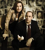 Detective Olivia Benson (Mariska Hargitay), Detective Elliot Stabler (Christopher Meloni)