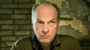 Sein Sohn &ndash; ein L&uuml;gner? Wie soll Karl Holzer (Herbert Knaup) als Mensch und auch als Vater mit diesem Verdacht umgehen?