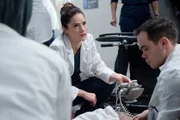 Janet Montgomery (Dr. Lauren Bloom), Matthew Jeffers (Mark Walsh).
