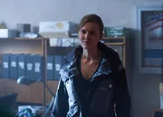 Da die Kleinstadt Gulfport wegen des Hurrikans v&ouml;llig ausgestorben ist, sind Casey (Maggie Grace) und ihre neuen Freunde v&ouml;llig auf sich alleine gestellt.