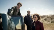 Von links: Hinnerk Feldmann (Oliver Wnuk), Carl Sievers (Peter Heinrich Brix) und Ina Behrendsen (Julia Brendler) ermitteln im Mordfall einer toten Hebamme auf Sylt.