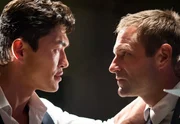 v.li.: Kang (Rick Yune), Pr&auml;sident Benjamin Asher (Aaron Eckhart).