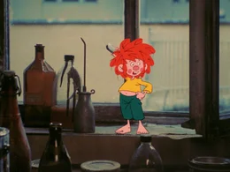 Pumuckls Neugier wird wieder einmal geweckt, als er drei Buben beim Schatzsucherspiel beobachtet. Nun fehlen ihm zwar sowohl Juwelen als auch Gold und Silber, aber der Kobold will sich trotzdem am Spiel beteiligen. Da f&auml;llt sein Auge auf Eders geliebtes Taschenmesser. Pumuckl versteckt es.