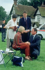 Tessa Hawksley, Joyce Barnaby, DS Gavin Troy und DCI Tom Barnaby. Tessa Hawksley, Joyce Barnaby, DS Gavin Troy und DCI Tom Barnaby.