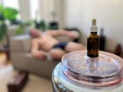 Das nachgestellte Foto zeigt eine sogenannte &bdquo;Chemsexparty&ldquo;.