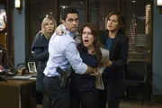 L-R: Rollins (Kelli Giddish), Amaro (Danny Pino), Marcy (Eva Kaminsky) und Benson (Mariska Hargitay)
