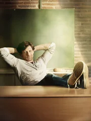 Stefan Vollmer (Hendrik Duryn) ist: Der Lehrer