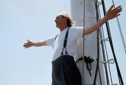 Otto (Otto Waalkes) tritt seine Reise unbeschwert und frei an. Doch w&auml;hrend Otto und die restlichen Passagiere ihre Fahrt genie&szlig;en, folgt der Dampfer seinem Kurs direkt ins Chaos.