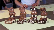 Selbst gemachte Schokolade-Osterhasen.