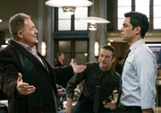 L-R: Vater (Armand Assante), Sonny (Peter Scanavino) und Amaro (Danny Pino)