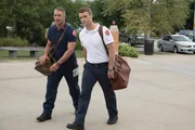 Auf dem Weg zur Arbeit: Taylor Kinney als Kelly Severide, Jesse Spencer als Matthew Casey