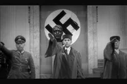 Ein Richter beim Hitlergru&szlig;