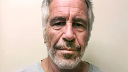 Jeffrey Epstein war ein US-amerikanischer Finanzier und Sexualstraft&auml;ter. Er starb 2019 in Untersuchungshaft unter umstrittenen Umst&auml;nden.