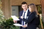 Seeley Booth (David Boreanaz, l.); Temperance Brennan (Emily Deschanel, r.)