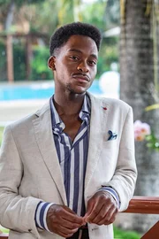 Tyrone Huntley (Hugo Kingsley).